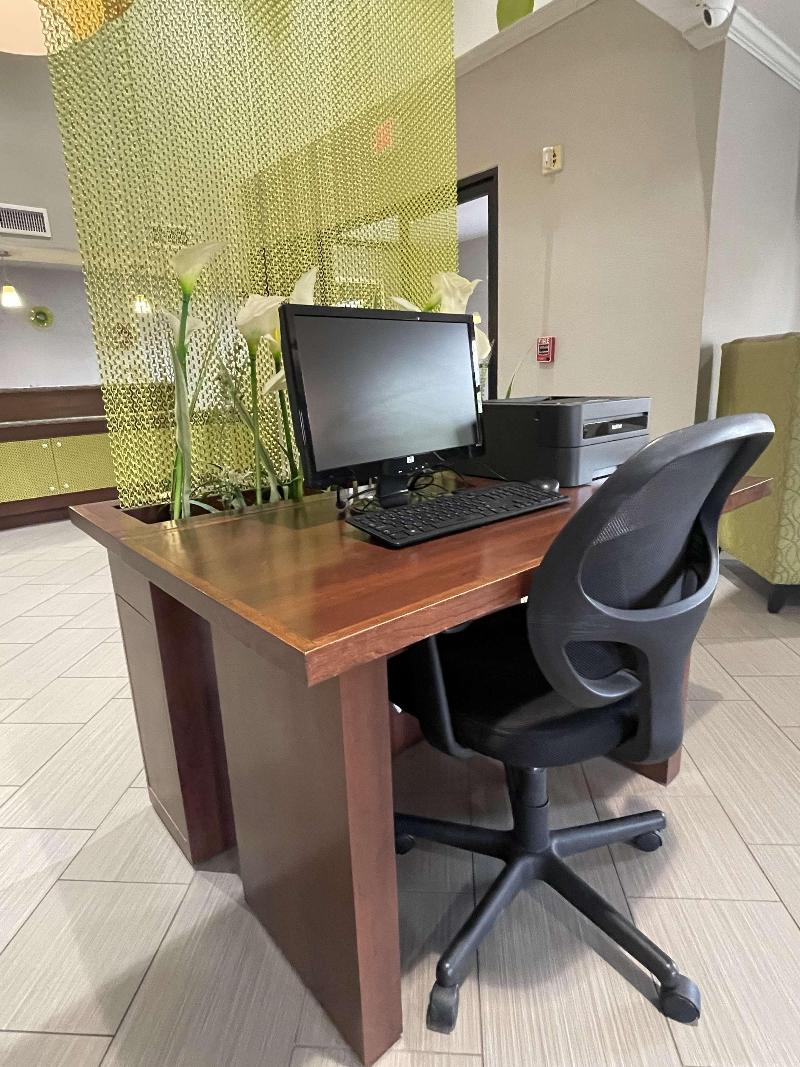 Surestay By Best Western Deer Park image