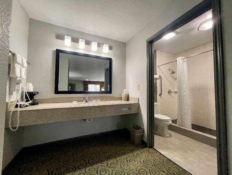 Surestay By Best Western Deer Park image