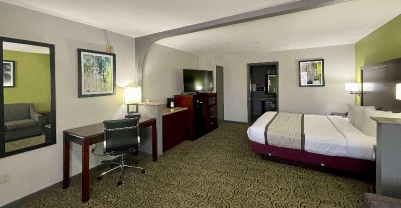 Surestay By Best Western Deer Park image