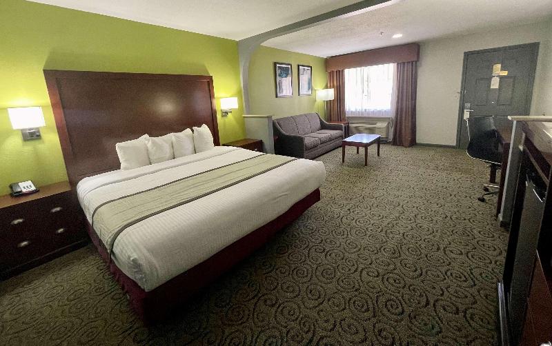 Surestay By Best Western Deer Park image