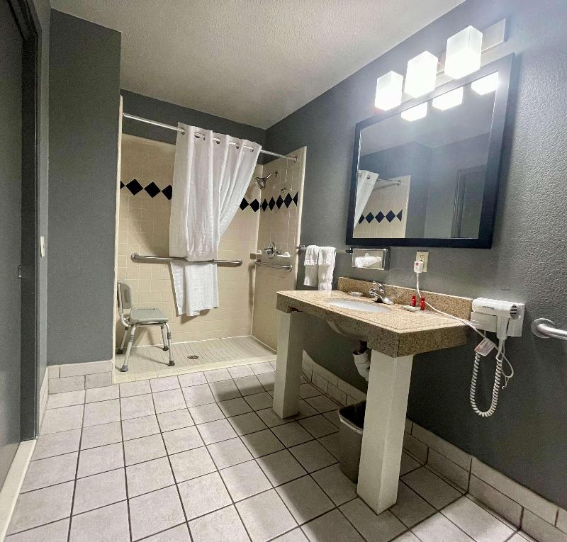 Surestay By Best Western Deer Park image