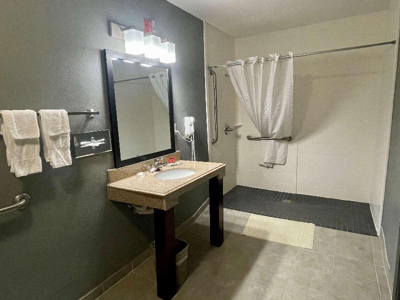 Surestay By Best Western Deer Park image