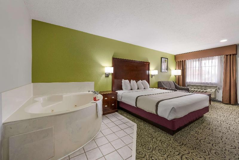 Surestay By Best Western Deer Park image