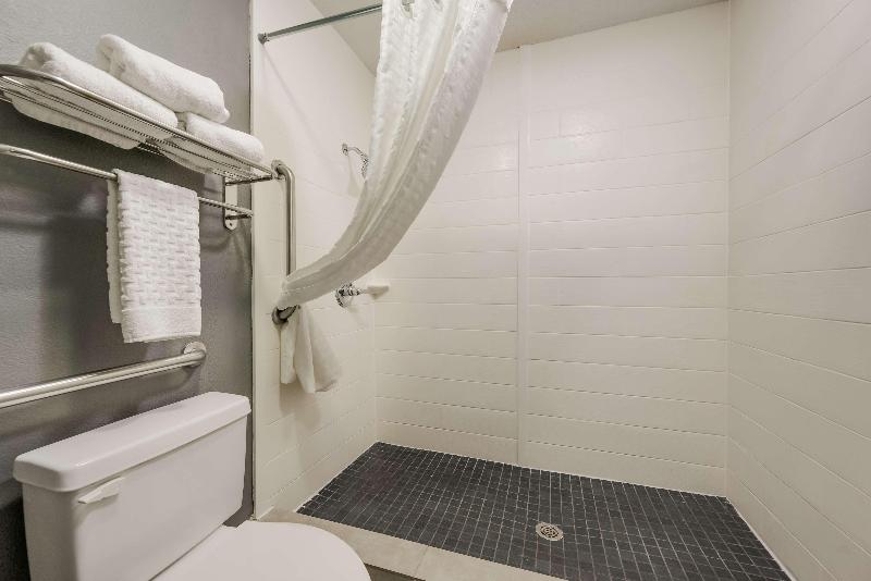 Surestay By Best Western Deer Park image