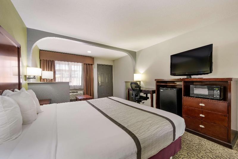 Surestay By Best Western Deer Park image