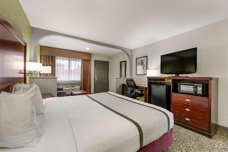 Surestay By Best Western Deer Park image
