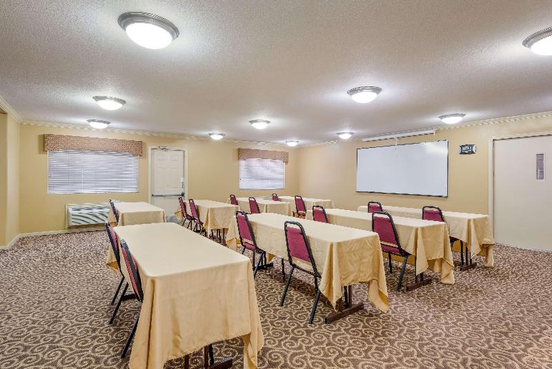 Surestay By Best Western Deer Park image
