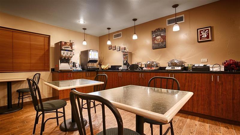 Quality Inn Three Rivers image