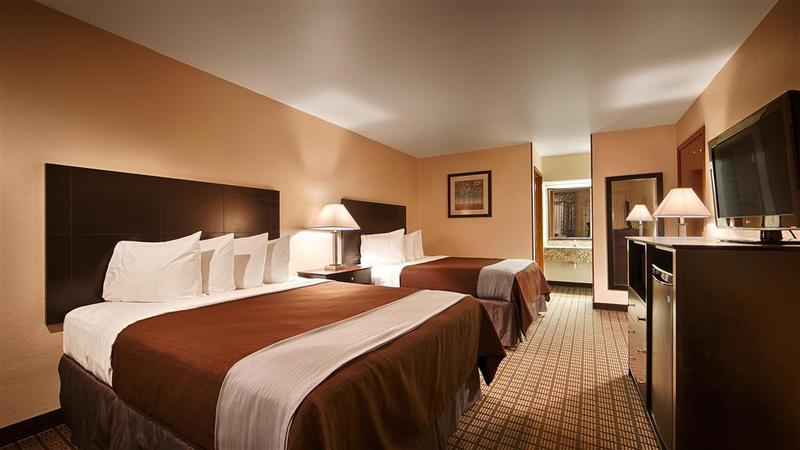 Quality Inn Three Rivers image