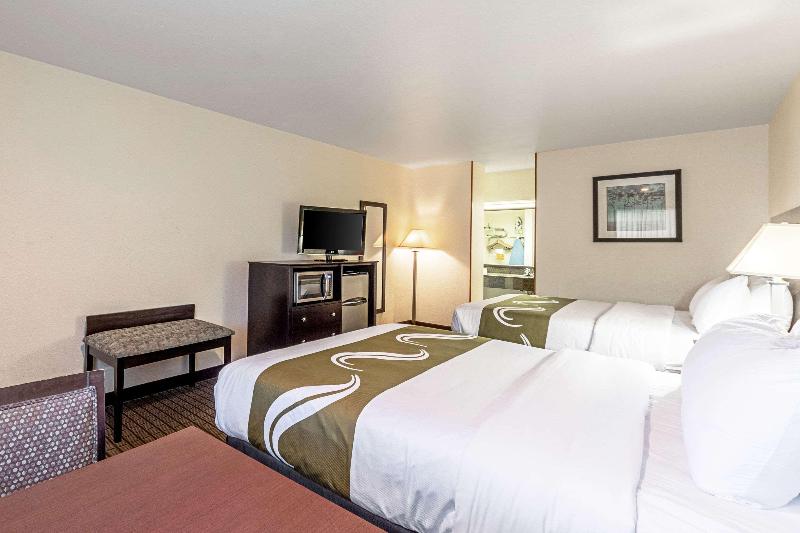 Quality Inn Three Rivers image