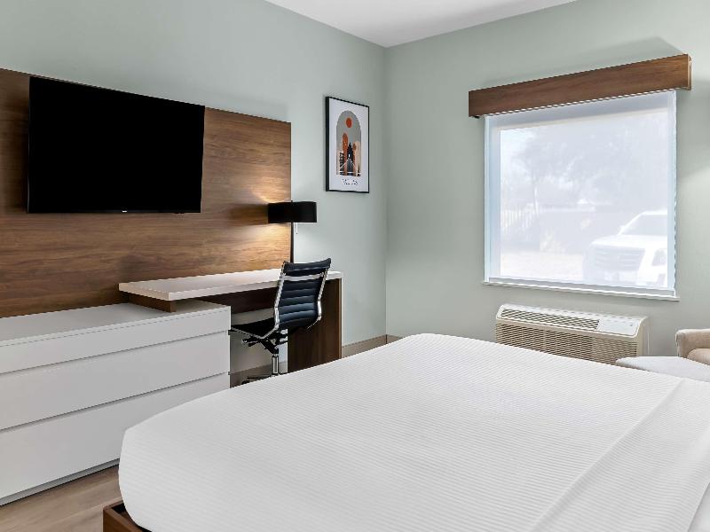 Best Western Executive Inn image