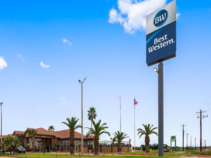Best Western Executive Inn El Campo image