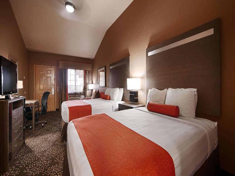 Best Western Executive Inn El Campo image