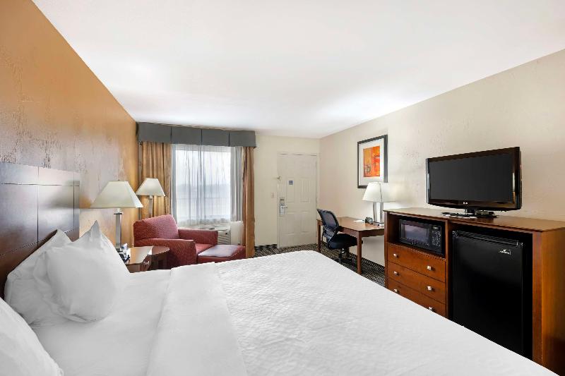 Best Western Snyder Inn image