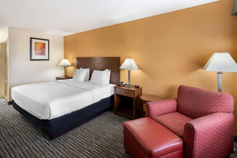 Best Western Snyder Inn image