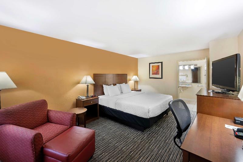 Best Western Snyder Inn image