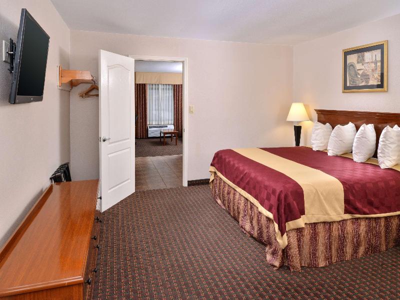 Americas Best Value Inn And Suites San Benito image