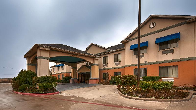 Best Western Executive Inn AND Suites