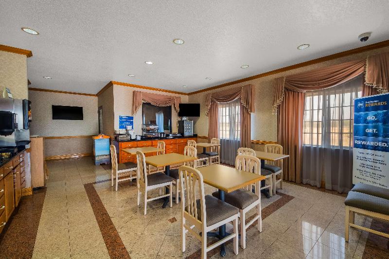 Surestay By Best Western Falfurrias image