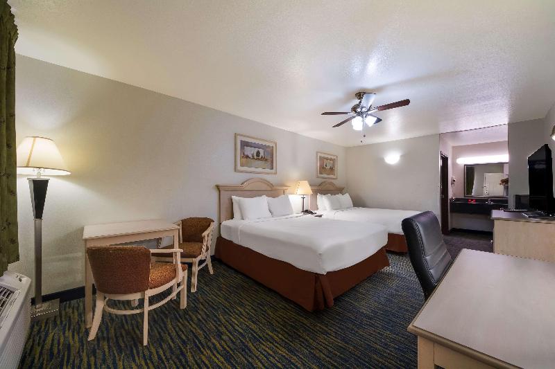 Surestay By Best Western Falfurrias image