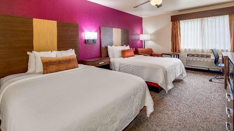 Best Western Pineywoods Inn image