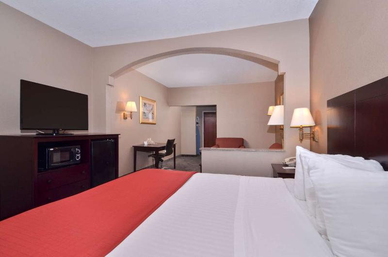 Best Western Dayton Inn & Suites image