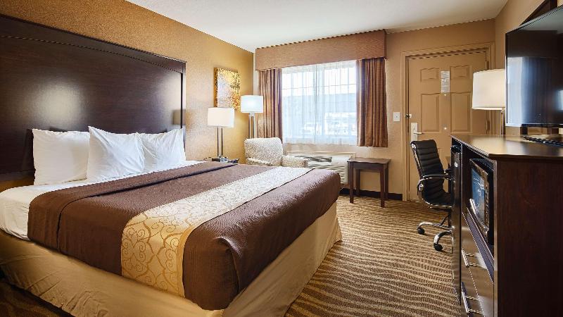 Best Western Taylor Inn image