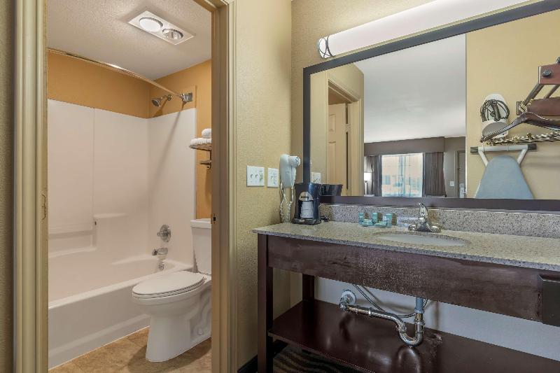 Best Western Taylor Inn image