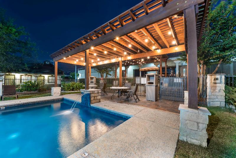 Best Western Post Oak Inn image