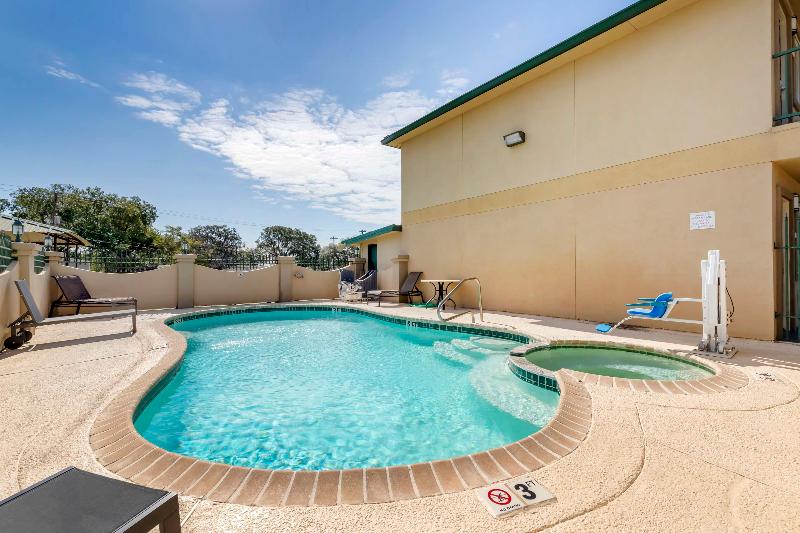 Best Western Executive Inn image
