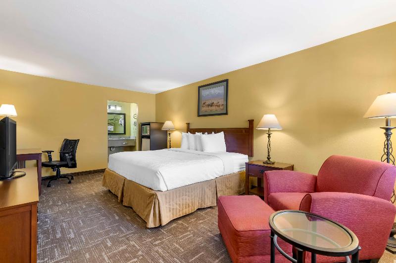Best Western Executive Inn image