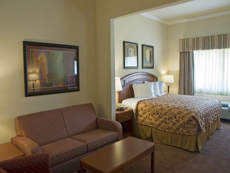 Best Western Cleveland Inn & Suites image