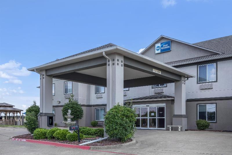 Best Western Limestone Inn & Suites image