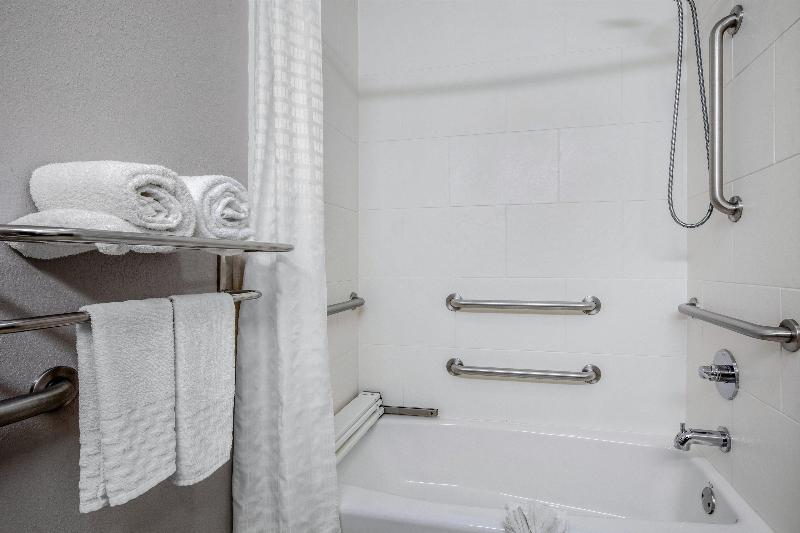 Best Western Limestone Inn & Suites image