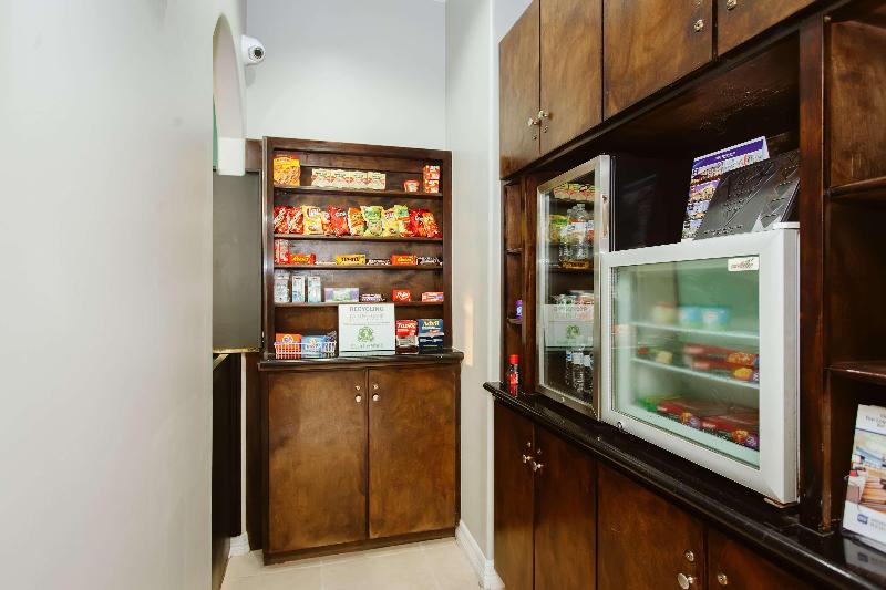 Best Western Sugarland Inn image