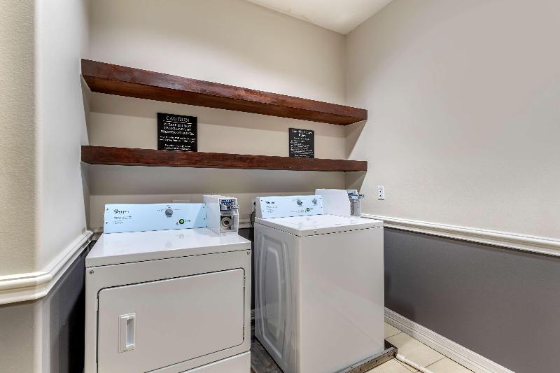 Best Western Sugarland Inn image