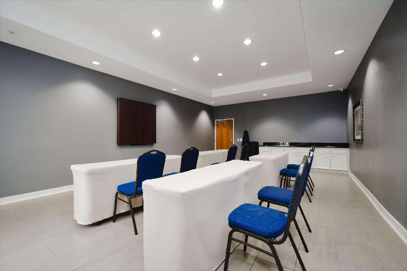 Best Western Sugarland Inn image