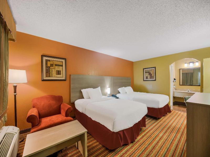 Surestay By Best Western Mt Pleasant image
