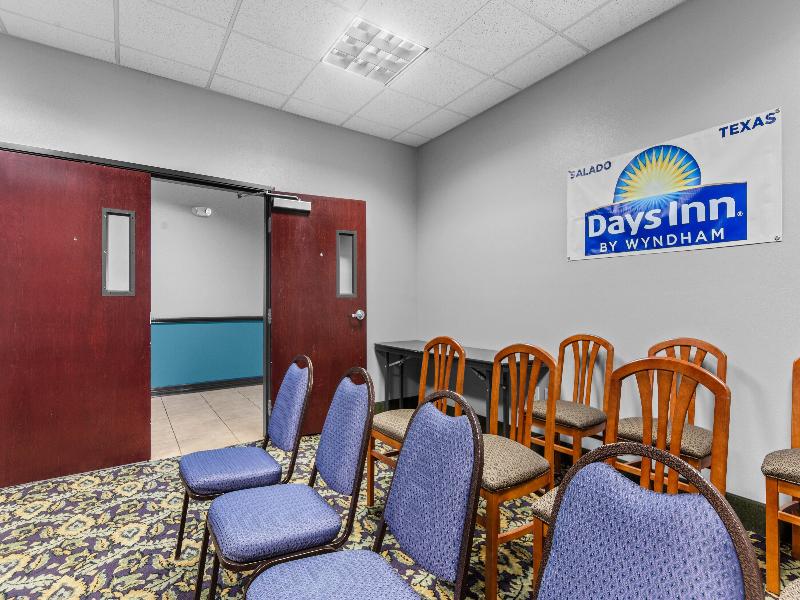 Days Inn by Wyndham Salado image