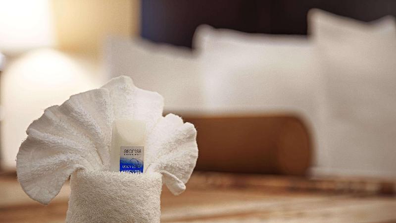 Best Western Plus Royal Mountain Inn & Suites image