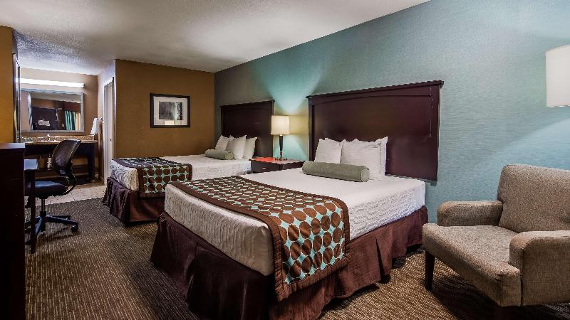 Huntsville Inn & Suites  image