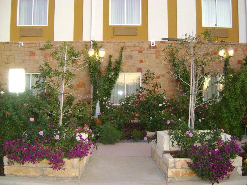 Blanco Luxury Inn & Suites image