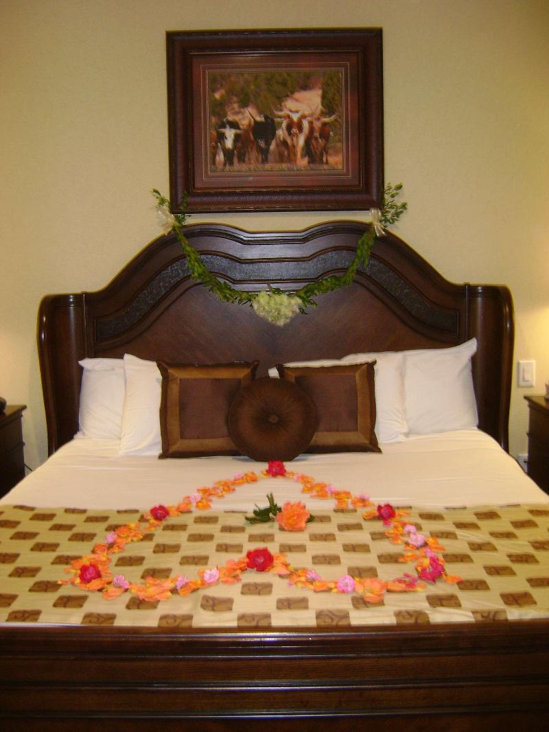 Blanco Luxury Inn & Suites image
