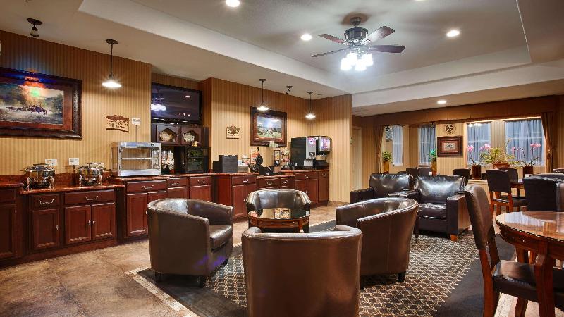 Blanco Luxury Inn & Suites image