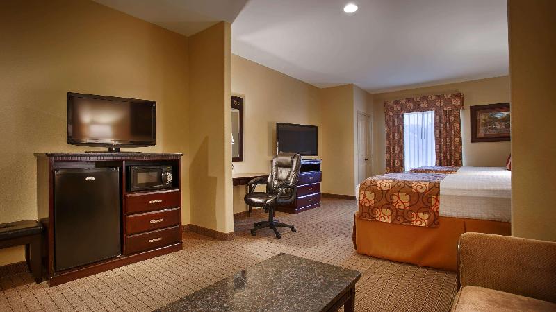 Blanco Luxury Inn & Suites image