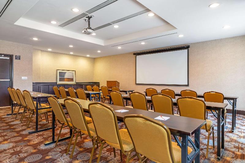 Best Western Plus Lytle Inn & Suites image