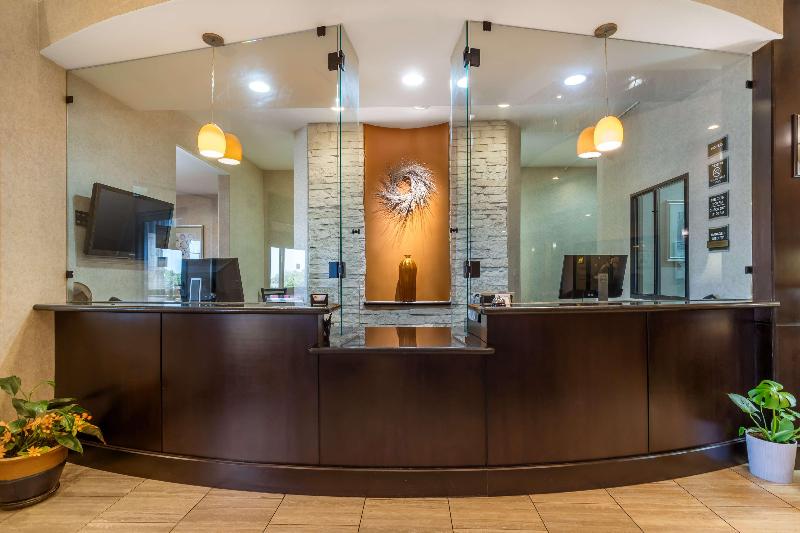 Best Western Plus Lytle Inn & Suites image