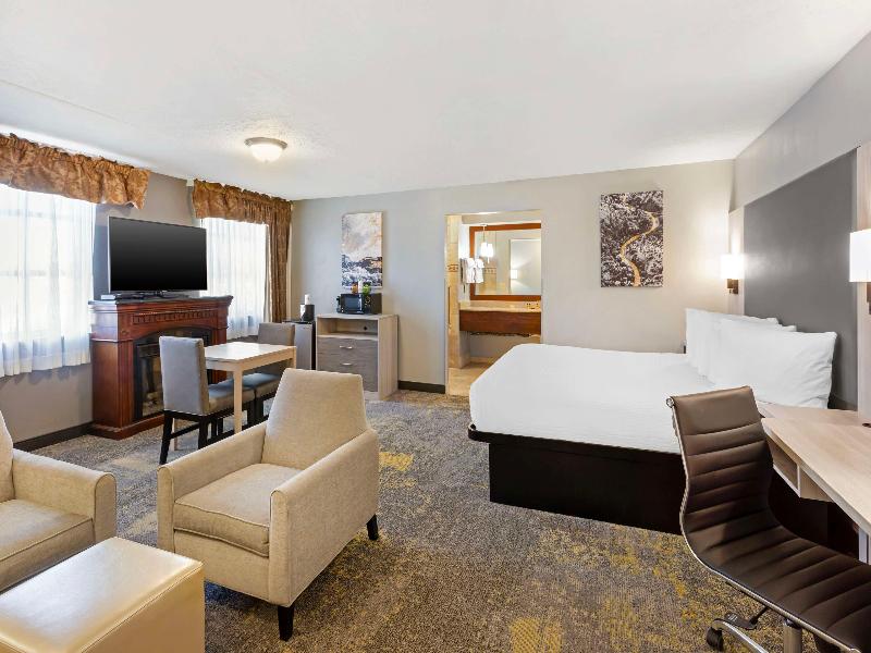 Best Western Plus Weston Inn image