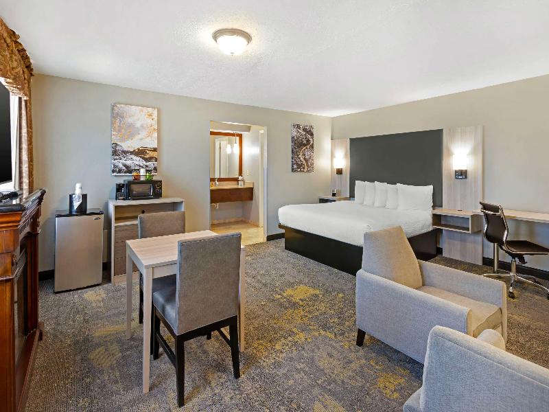 Best Western Plus Weston Inn image