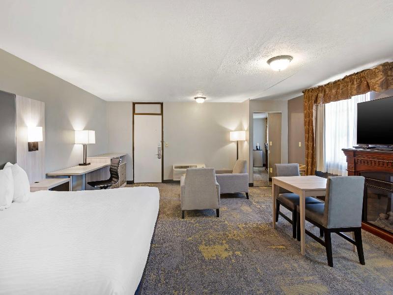 Best Western Plus Weston Inn image